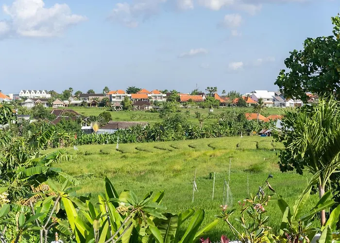 Kama Villa *
